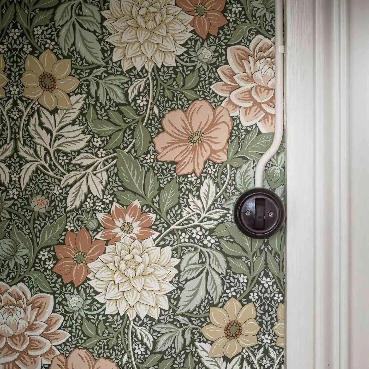 Papier peint jardin fleuri - Papierpeint-panoramique.fr