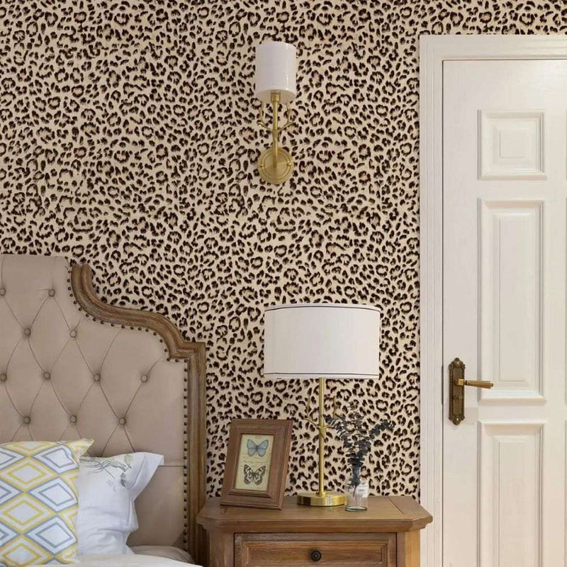 Papier peint tapisserie motif léopard animalier — intissé mat premium