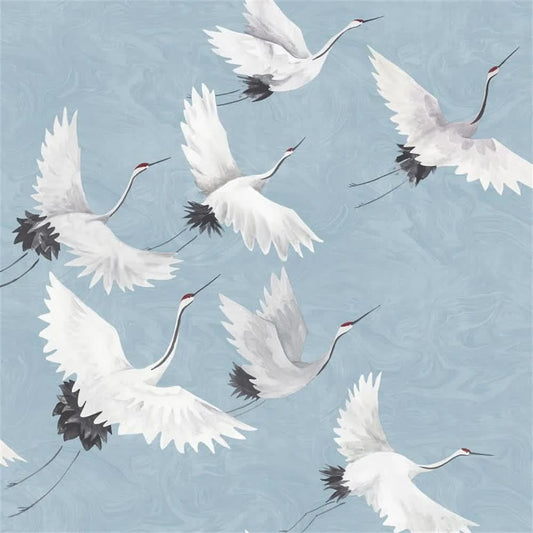 Papier peint tapisserie envol de grues japonaises fond bleu - Papierpeint - panoramique.fr