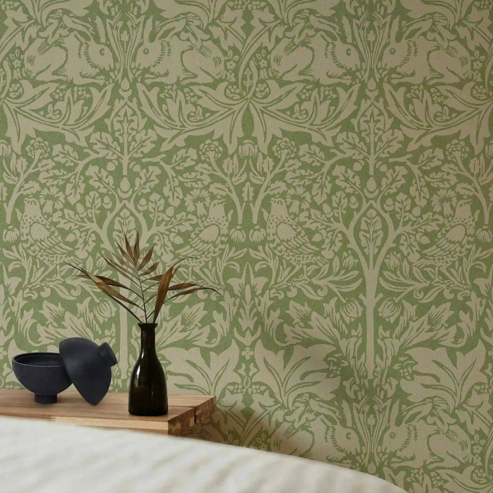 Papier peint tapisserie William Morris lapins et oiseaux vert sauge - Papierpeint - panoramique.fr